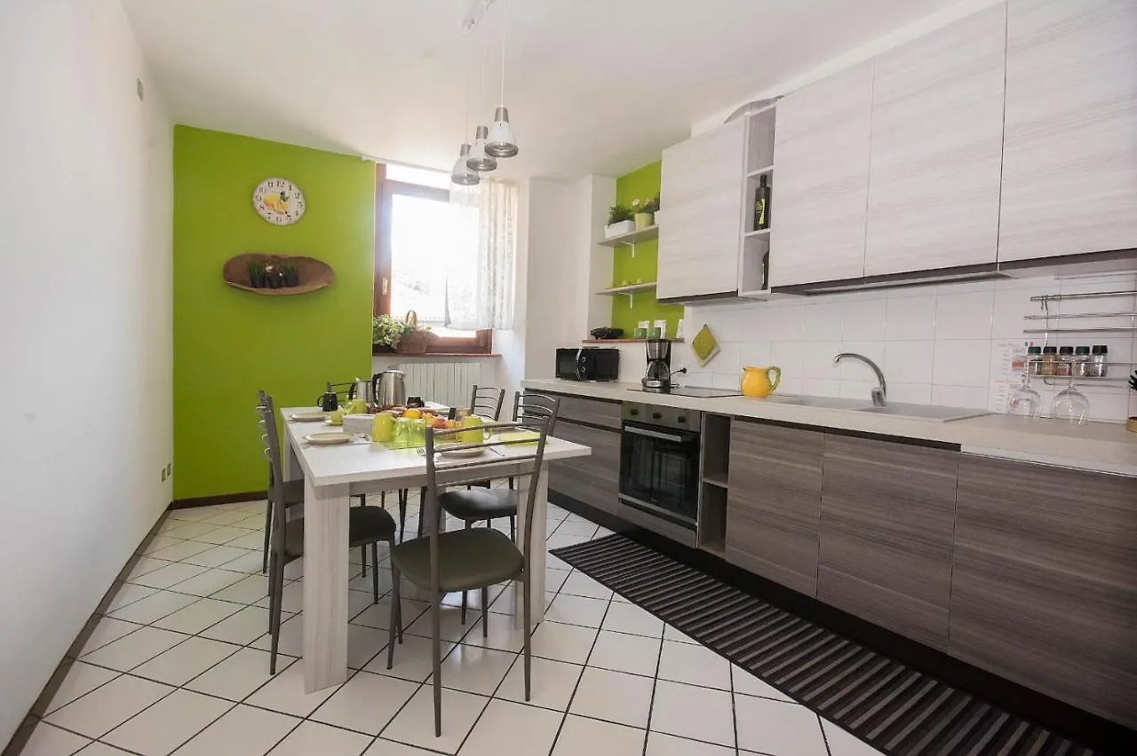Casa Regina Lägenhet Salò 0*,