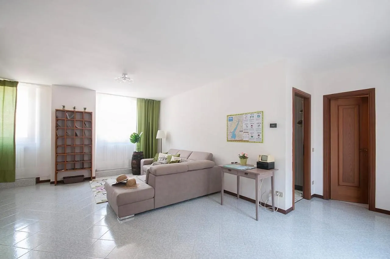 Casa Regina Lägenhet Salò